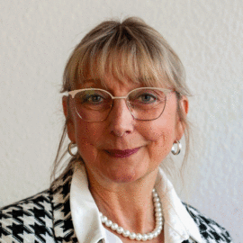 Kirsten Hacker